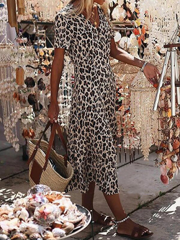 Classic Vintage & Enduringly Stylish Dress