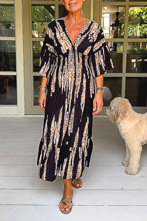 Classic Vintage Dress with a Flattering Fit