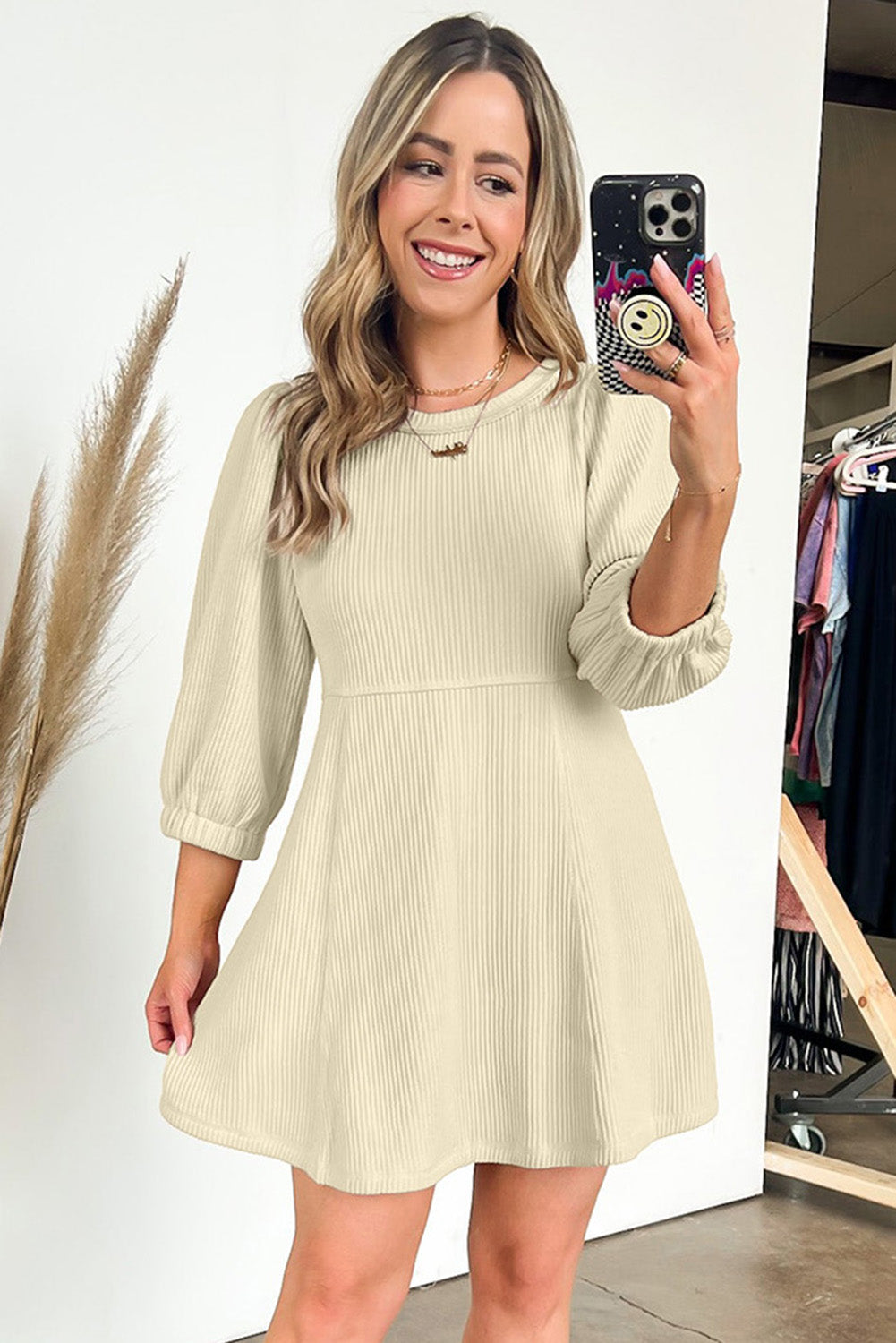 Well Tailored Dress with a Graceful Silhouette