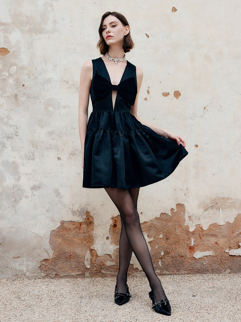 Classic Vintage & Enduringly Stylish Dress