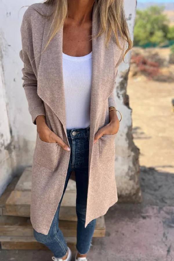 Elegantly Styled Cardigan for Everyday Wear