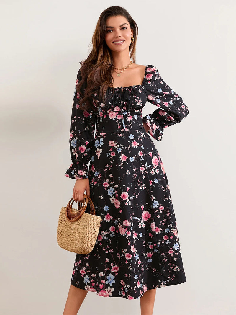 Beautifully Finished Dress in a Timeless Design
