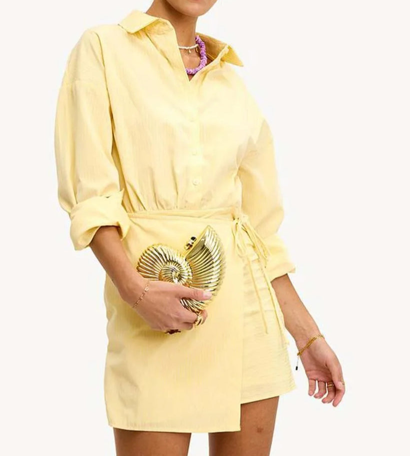 Well Tailored Garment with a Graceful Silhouette