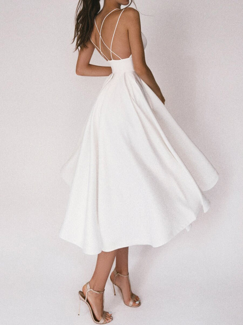 Well Tailored Dress with a Graceful Silhouette