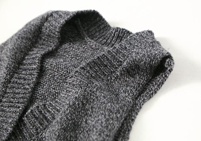 Beautifully Finished Sweater in a Timeless Design