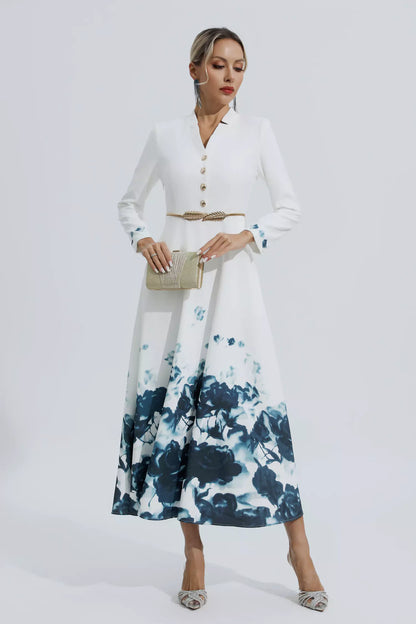 Classic Vintage Dress with a Flattering Fit