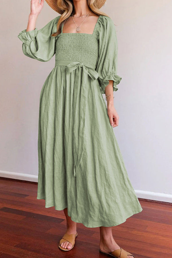 Sophisticated Dress with a Clean Classic Look