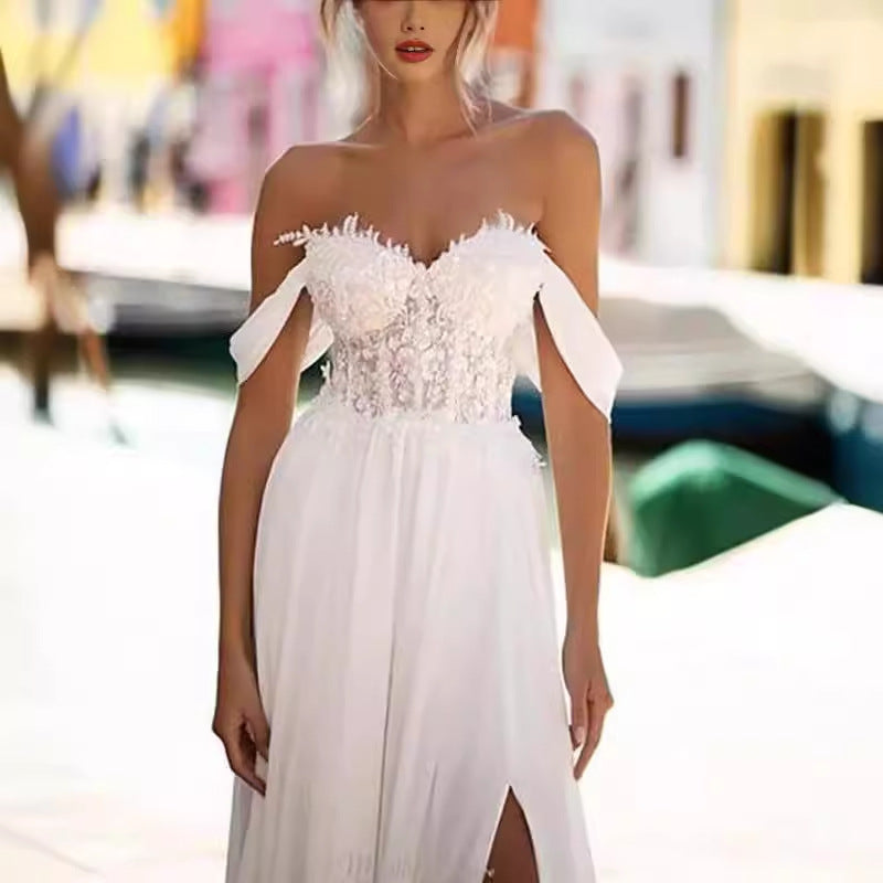 Beautifully Finished Dress in a Timeless Design