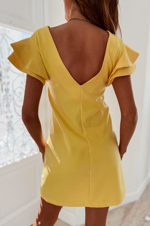 Well Tailored Dress with a Graceful Silhouette