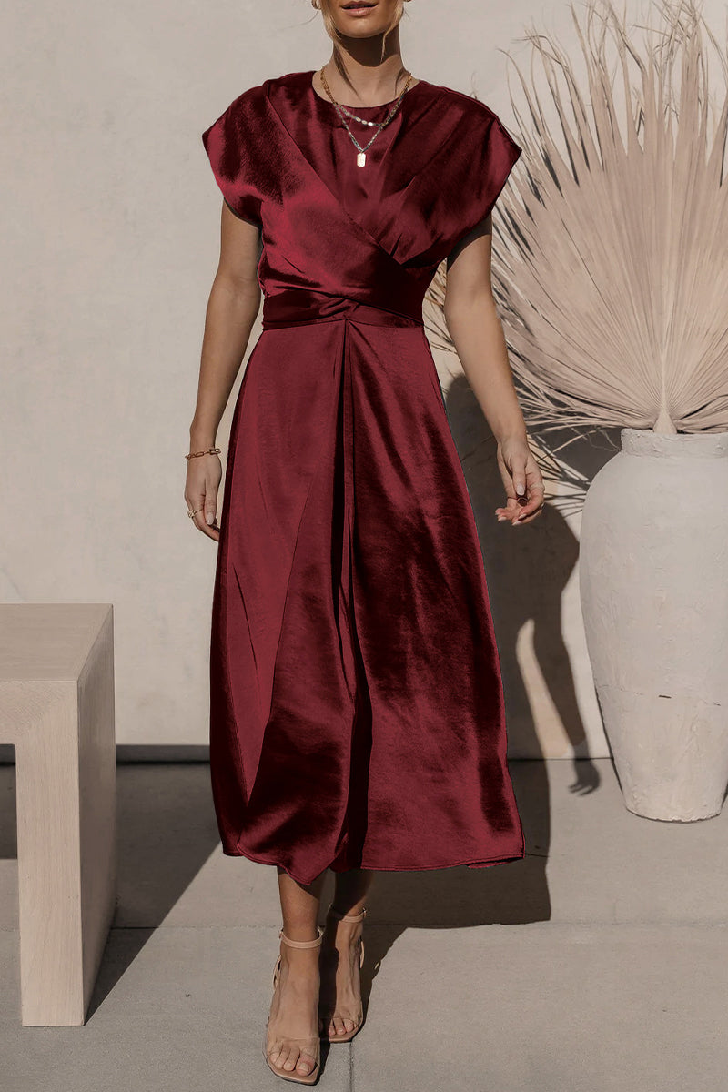 Polished Dress with an Effortless Classic Look
