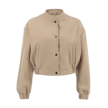 Effortlessly Elegant Jacket with a Timeless Design
