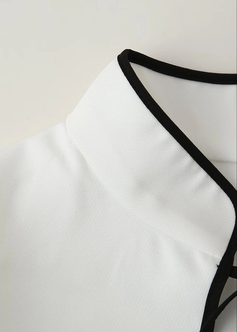 Sophisticated Dress with a Clean Classic Look