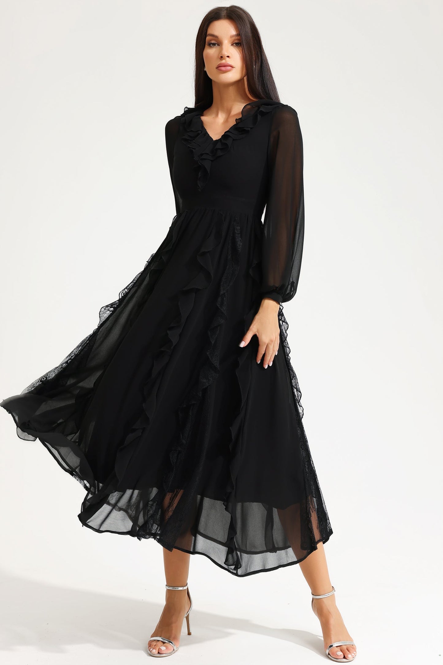 Sophisticated Dress with a Clean Classic Look