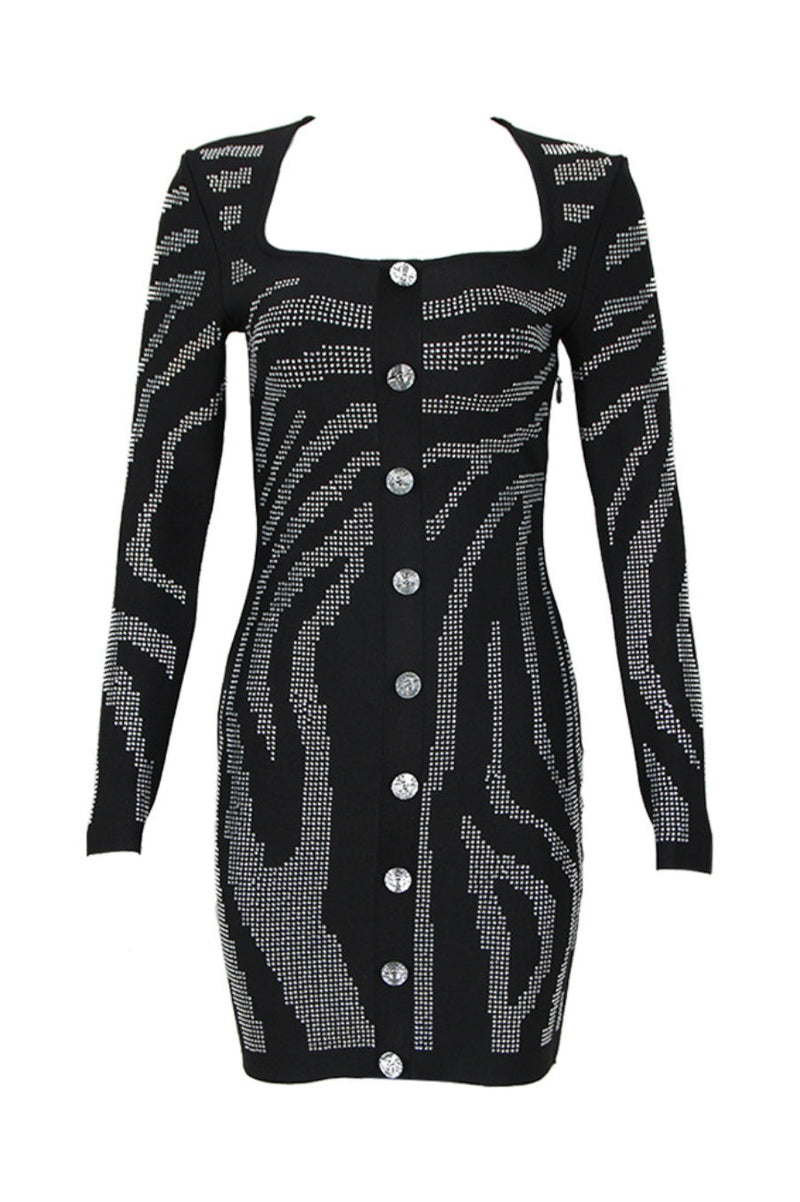 Gracefully Styled Dress for Any Occasion