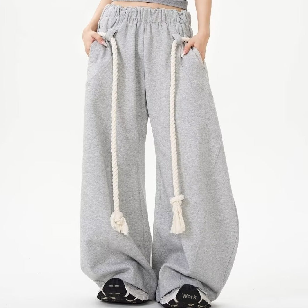 Beautifully Finished Pants in a Timeless Design