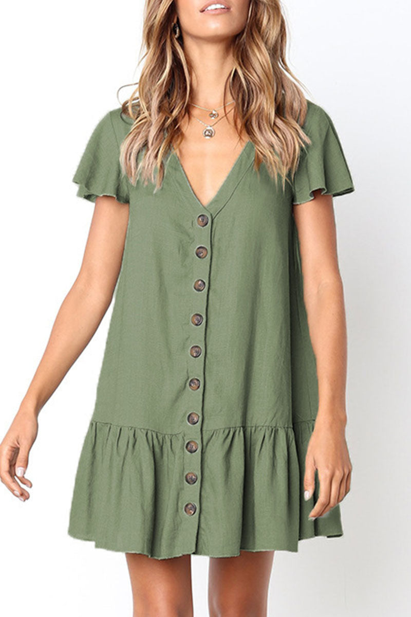 Effortlessly Elegant Dress with a Timeless Design
