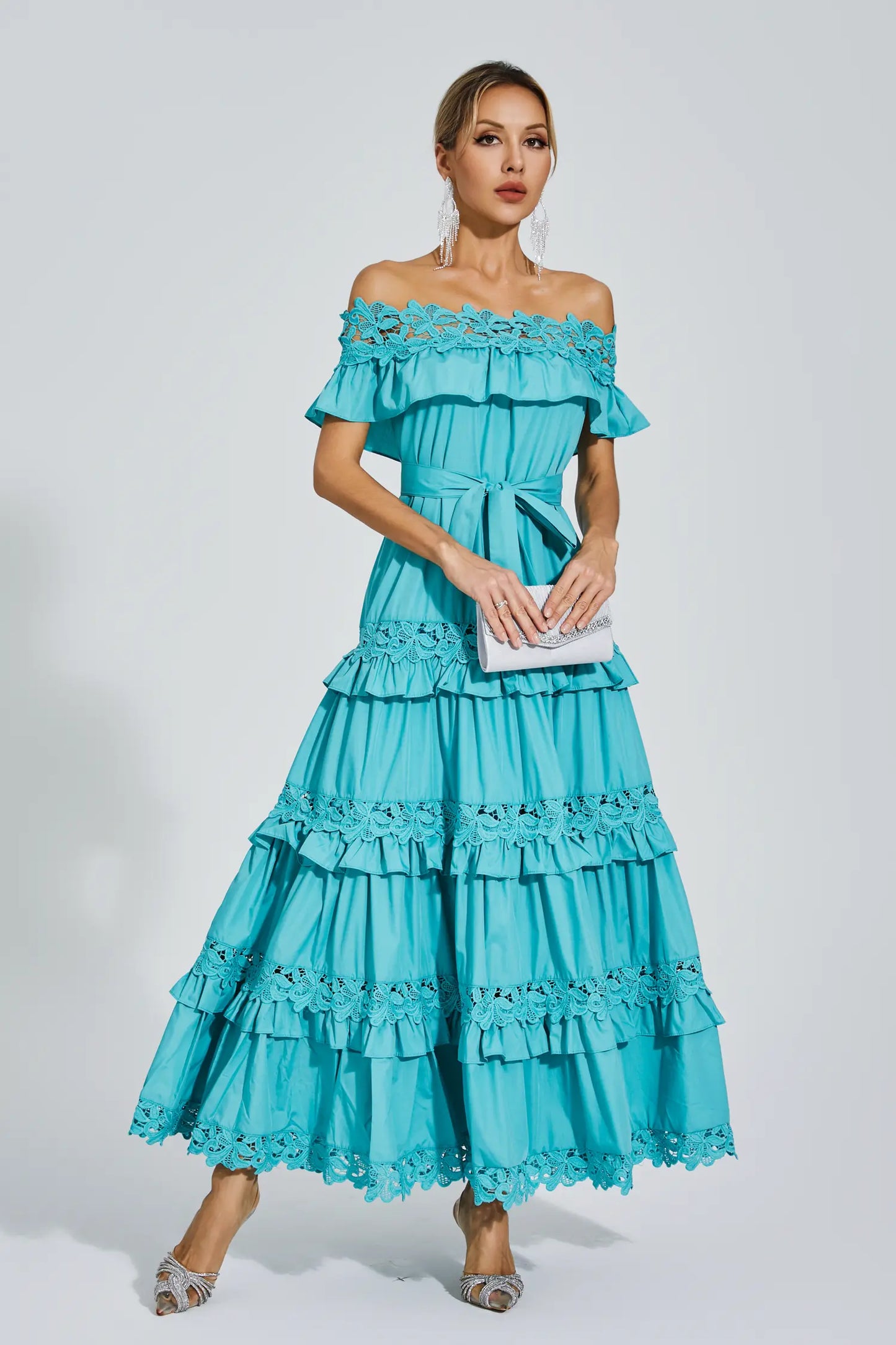 Beautifully Crafted Dress in a Classic Style