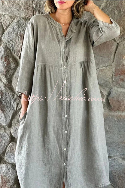 Sophisticated Dress with a Clean Classic Look
