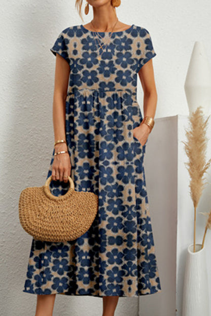 Classic Vintage Dress with a Flattering Fit