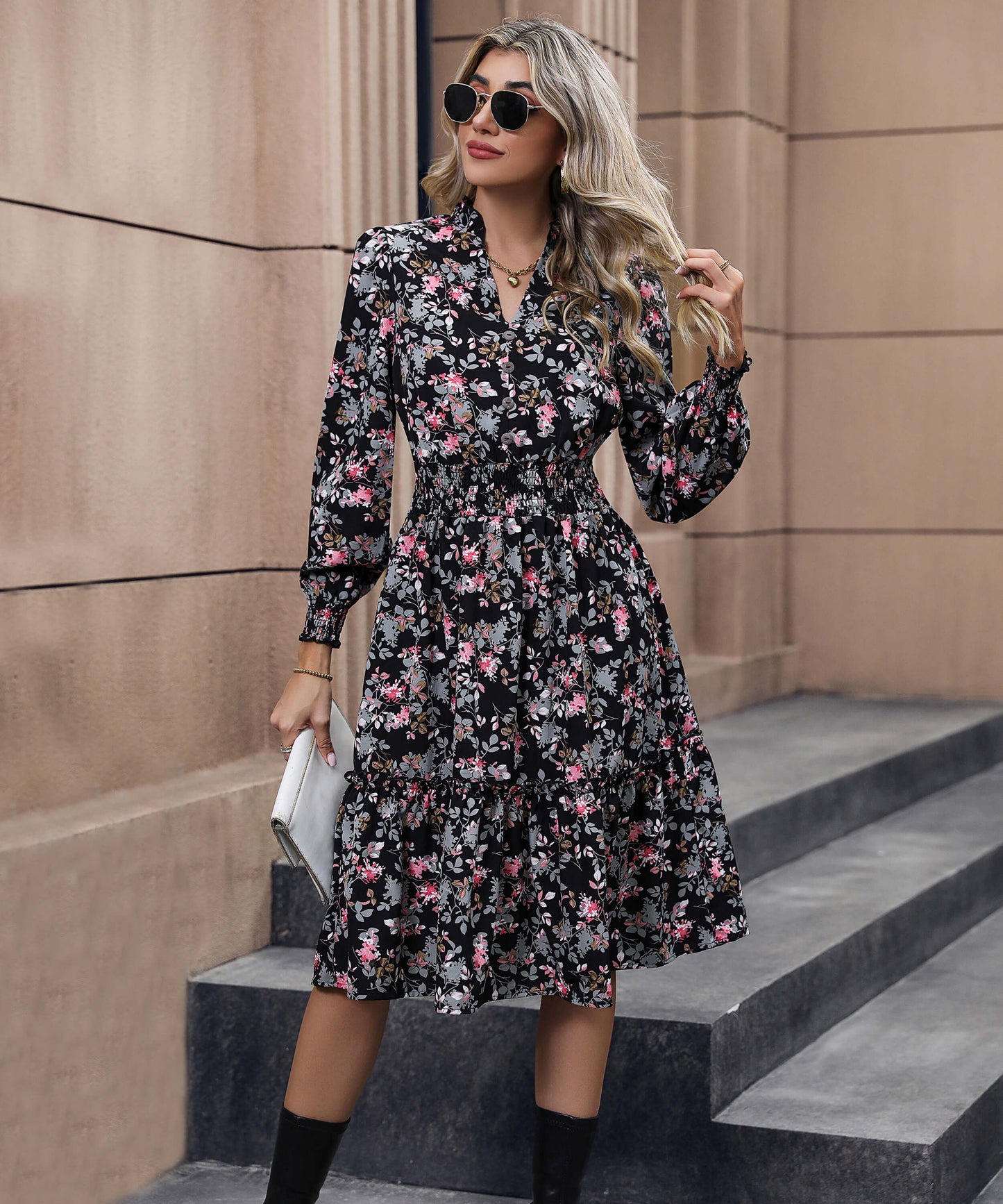 Sophisticated Dress with a Clean Classic Look