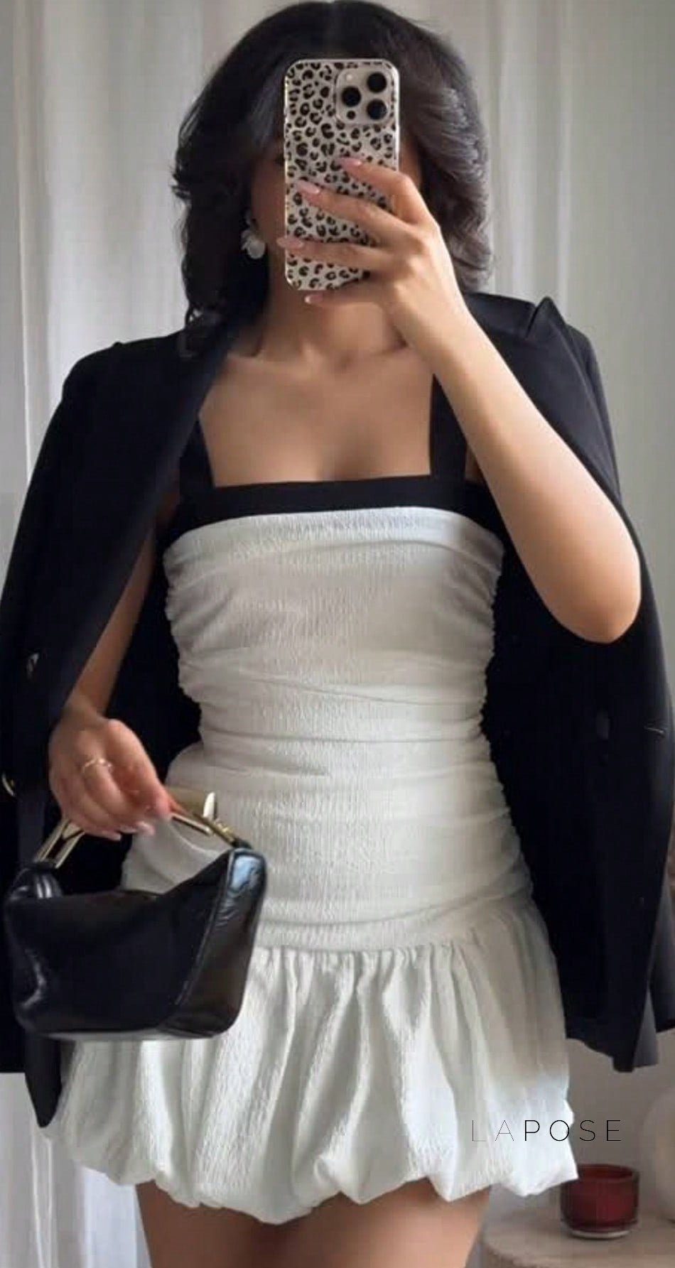 Well Tailored Dress with a Graceful Silhouette