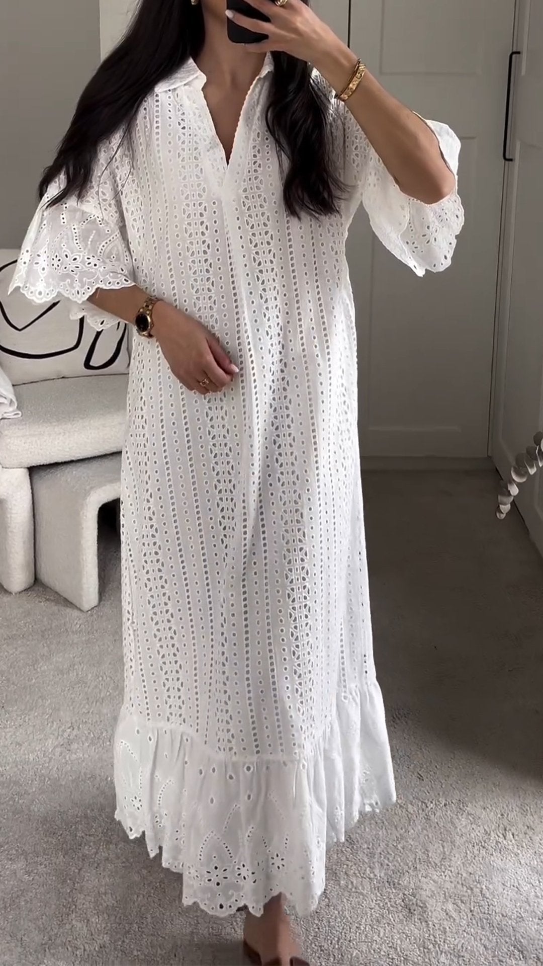 Classic Vintage Dress with a Flattering Fit