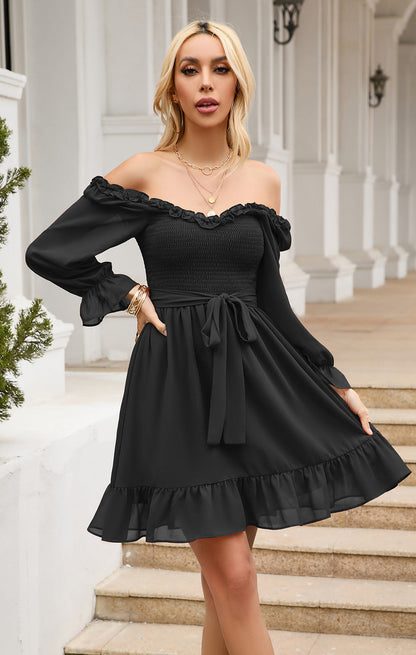 Classic Vintage Dress with a Flattering Fit