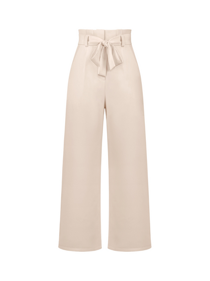 Classic Vintage Pants with a Flattering Fit