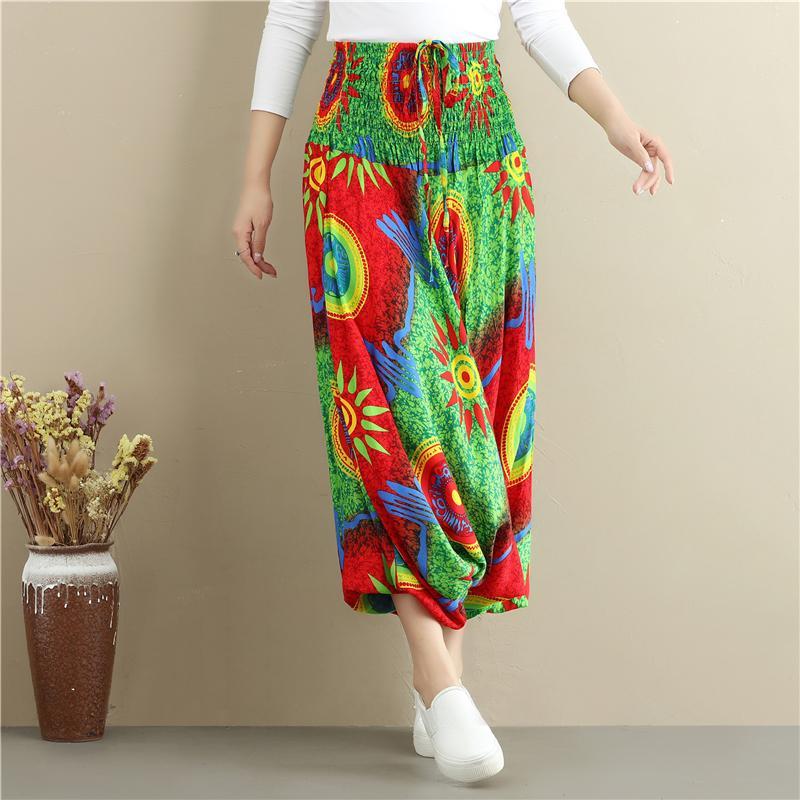 Well Tailored Pants with a Graceful Silhouette