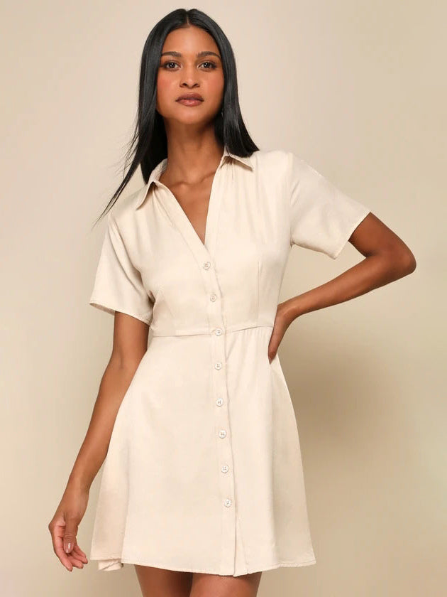 Sophisticated Dress with a Clean Classic Look
