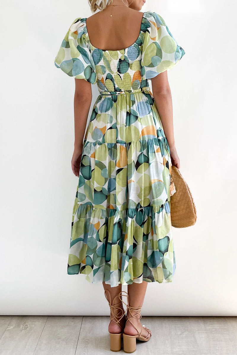 Gracefully Styled Dress for Any Occasion