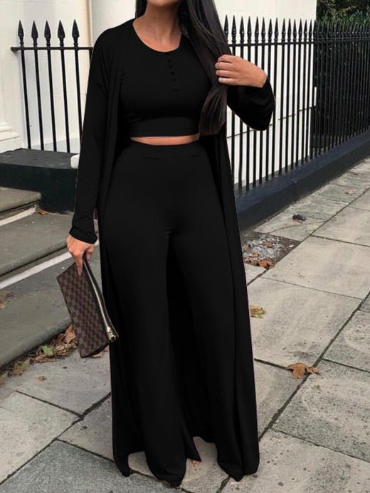 Elegantly Styled Trousers for Everyday Wear