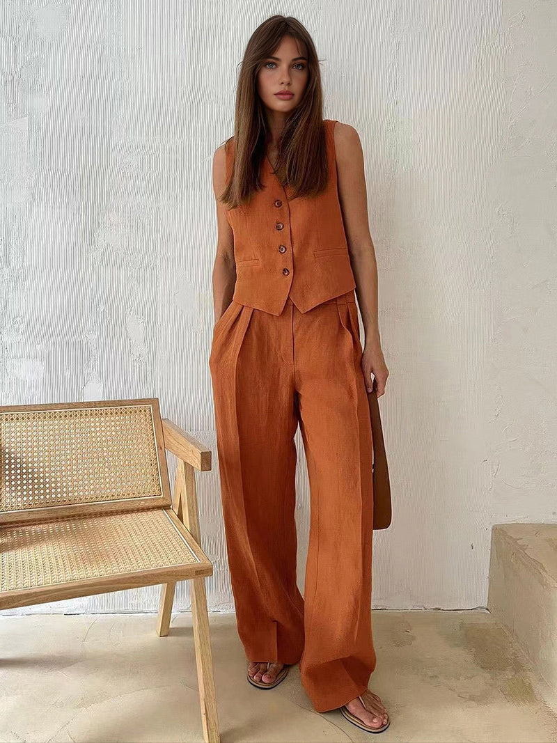 Classic Vintage Pants with a Flattering Fit