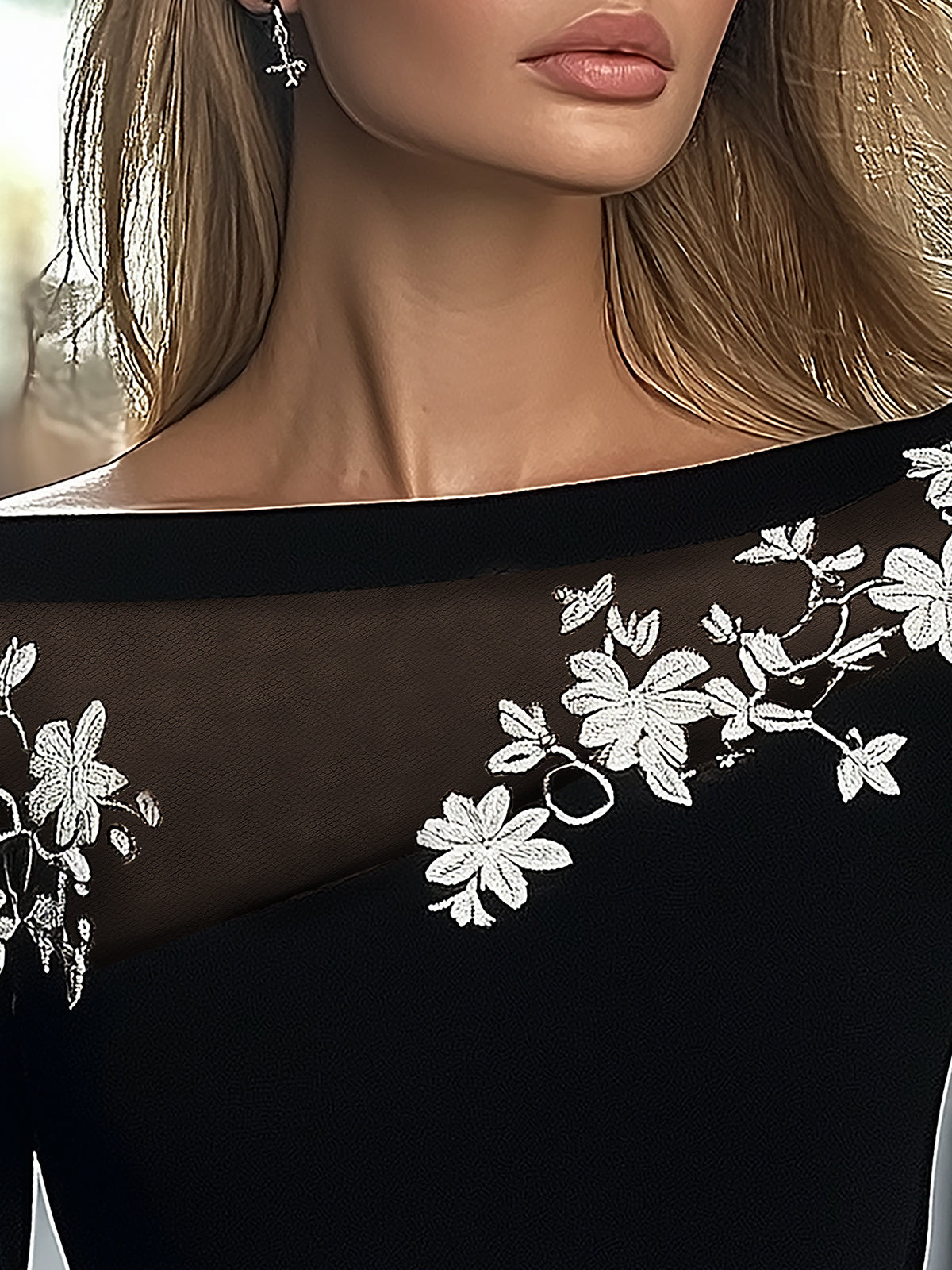 Well Tailored Top with a Graceful Silhouette