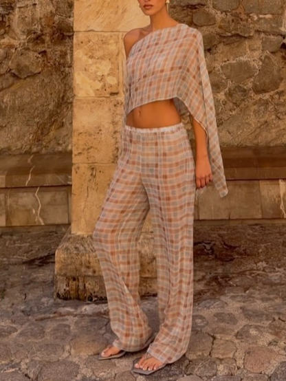 Classic Vintage Pants with a Flattering Fit