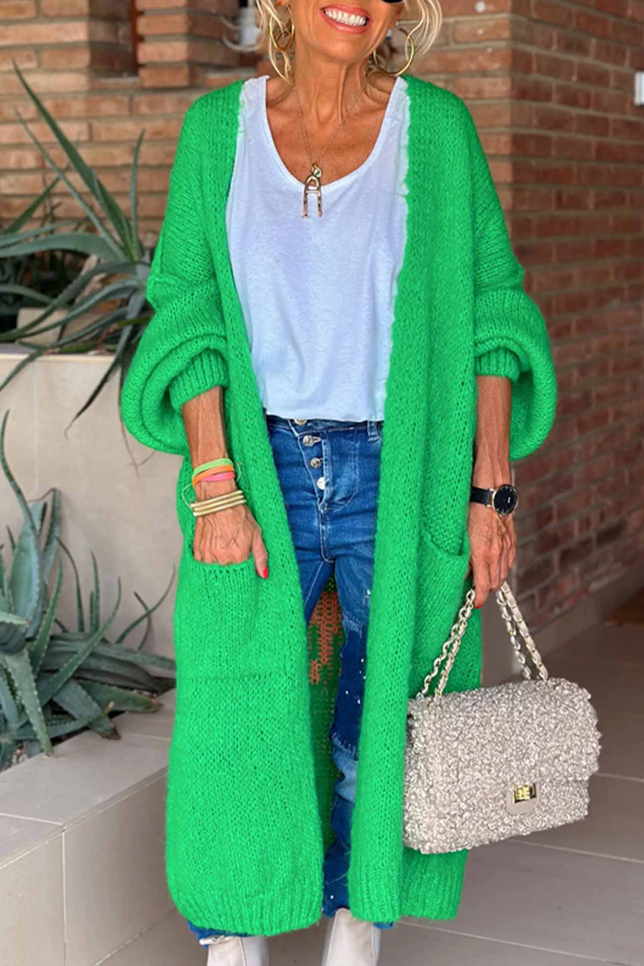 Elegantly Styled Cardigan for Everyday Wear