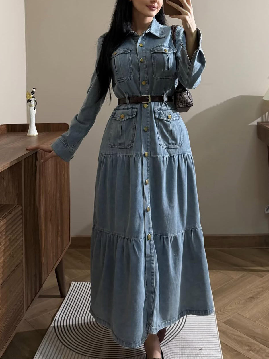 Sophisticated Dress with a Clean Classic Look