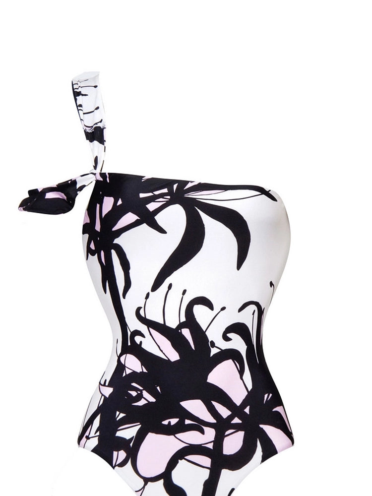 Well Tailored Garment with a Graceful Silhouette