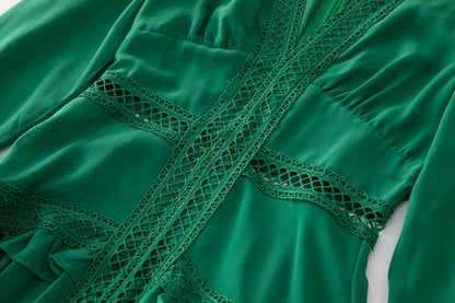 Classic Vintage & Enduringly Stylish Dress