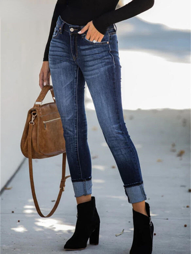 Beautifully Finished Pants in a Timeless Design