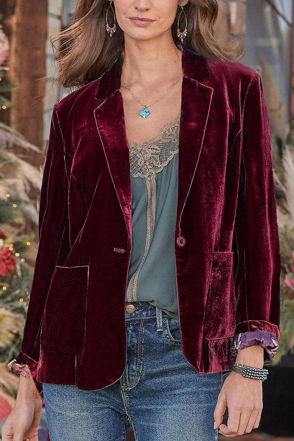 Polished Jacket with an Effortless Classic Look