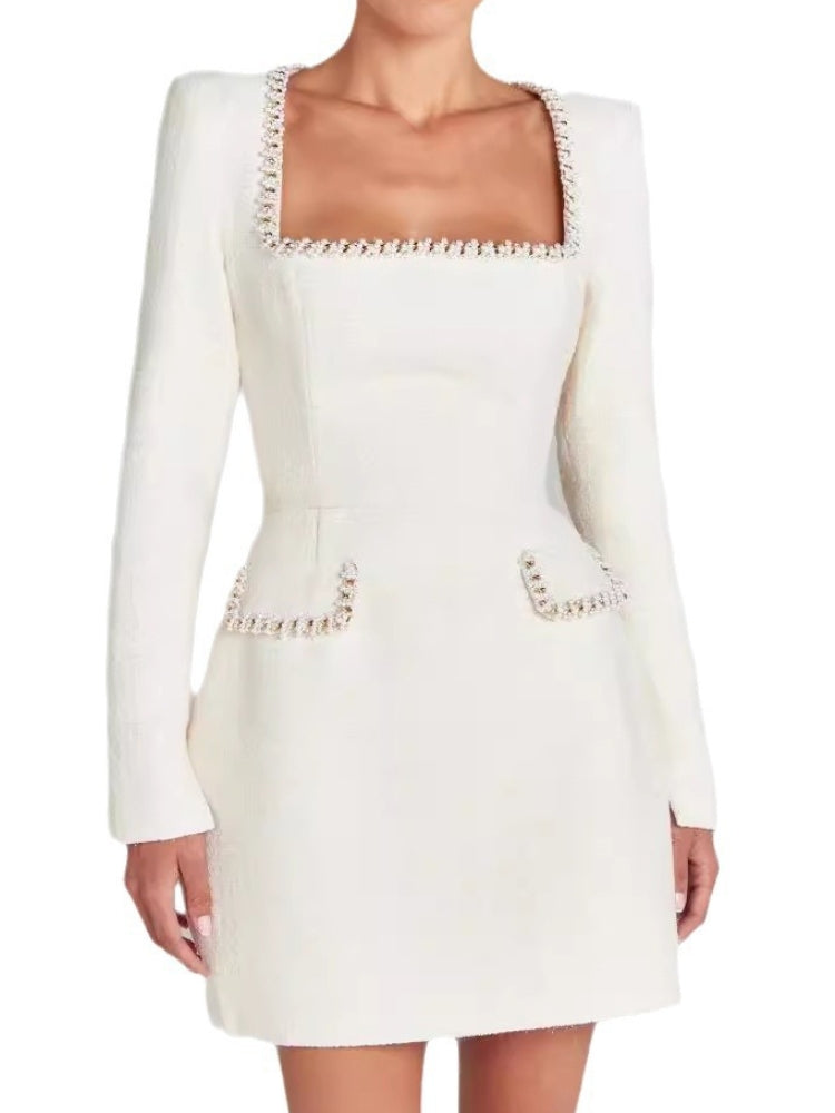 Beautifully Finished Dress in a Timeless Design