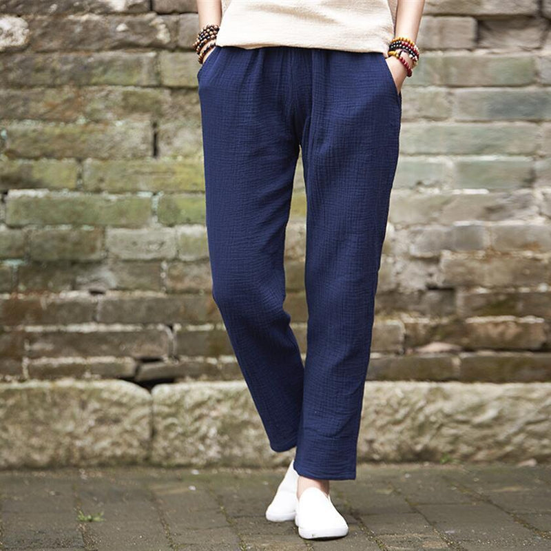 Well Tailored Pants with a Graceful Silhouette