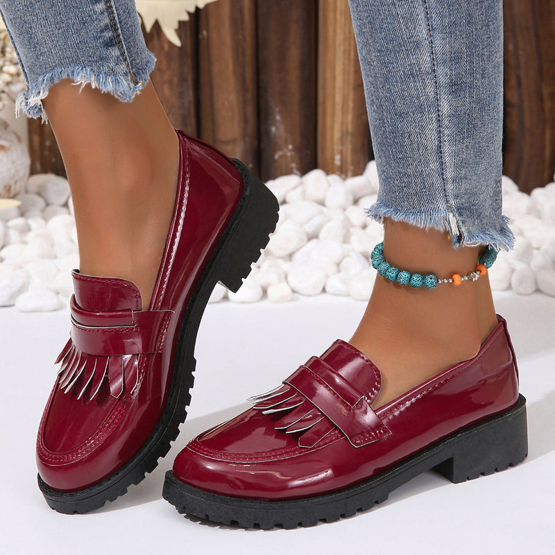 Graceful Orthopedic Loafers for Modern Look