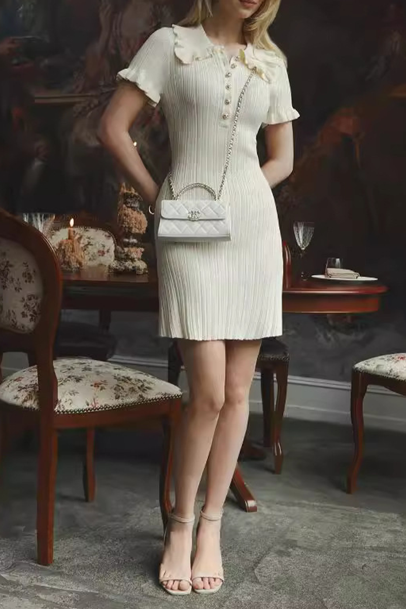 Beautifully Crafted Dress in a Classic Style