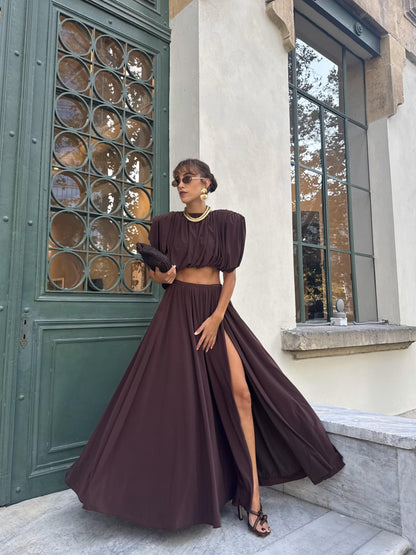 Classic Vintage Top with a Flattering Fit