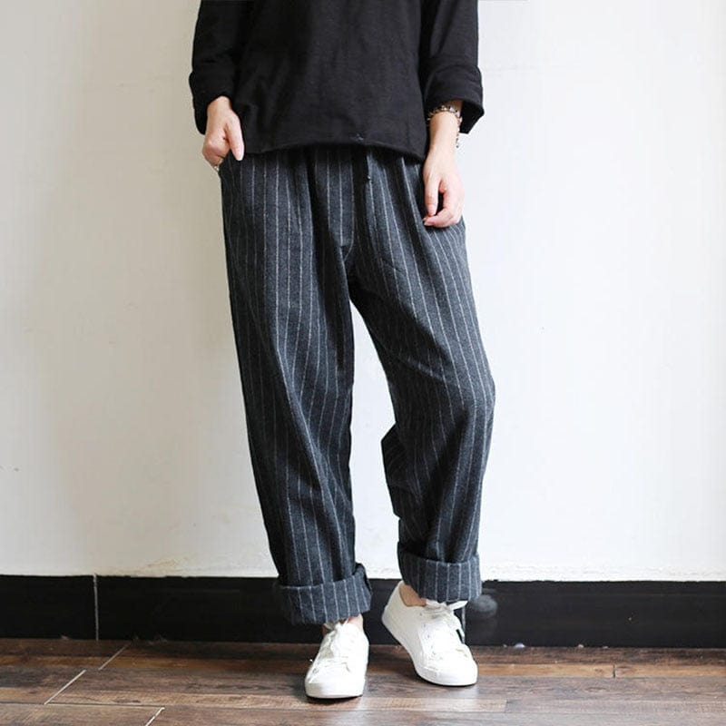 Elegantly Styled Pants for Everyday Wear