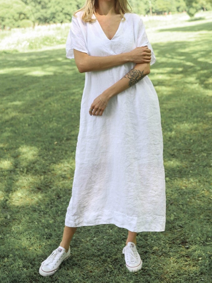 Classic Vintage Dress with a Flattering Fit