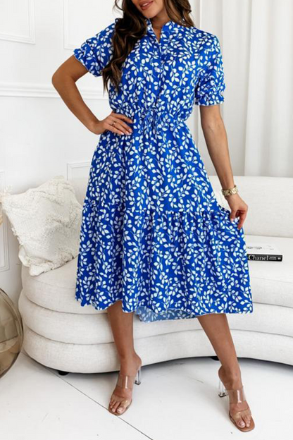 Classic Vintage Dress with a Flattering Fit