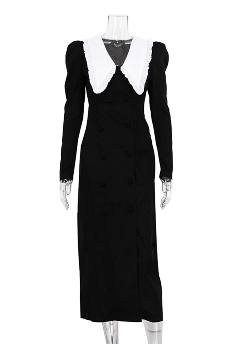 Well Tailored Dress with a Graceful Silhouette